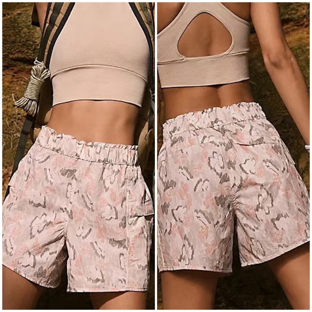 Free People Movement Womens Shorts XS NWT In The Wild Pull On Printed Ivory - Picture 2 of 8